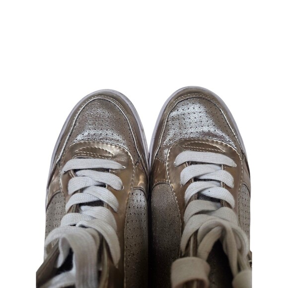 GUESS High Top Gerree Sneakers Shoes Gold Logo Lace Up Women's 7.5 S2 - Picture 4 of 11